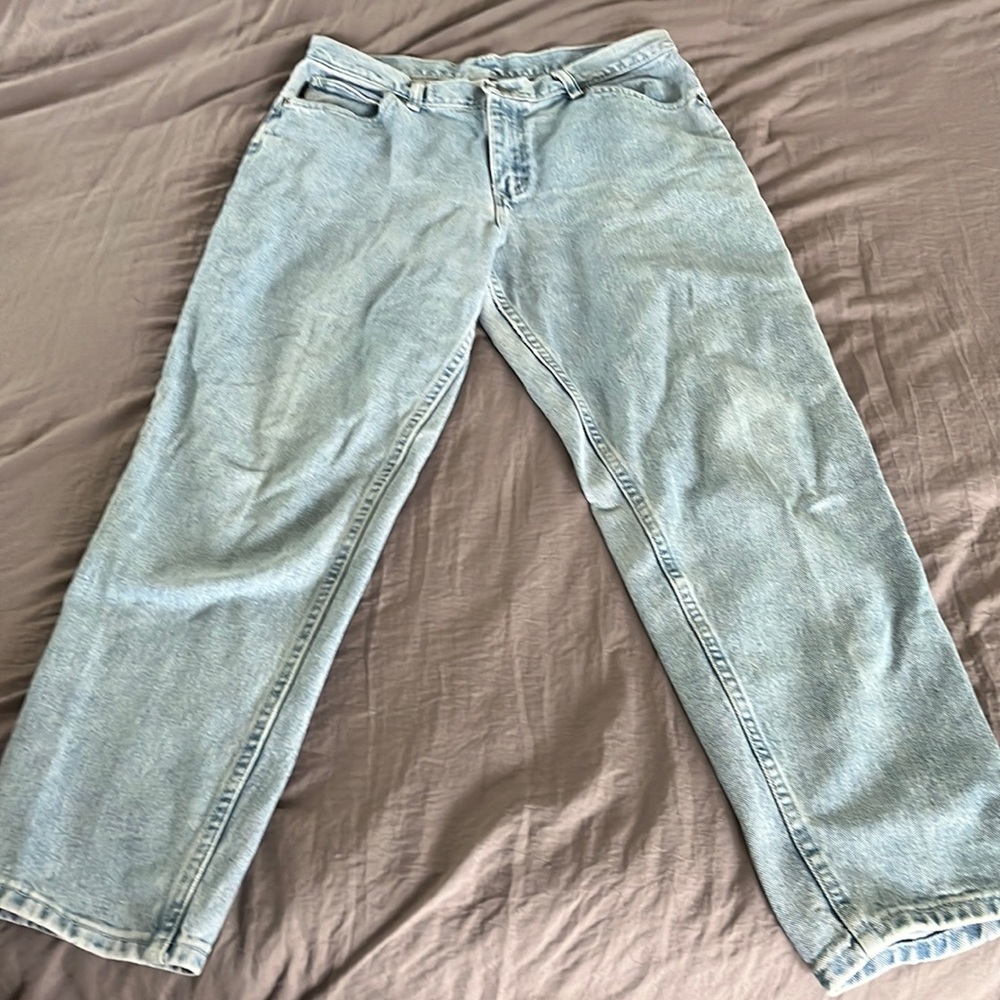 Mom jeans, size 12P, light wash denim, vintage Chic